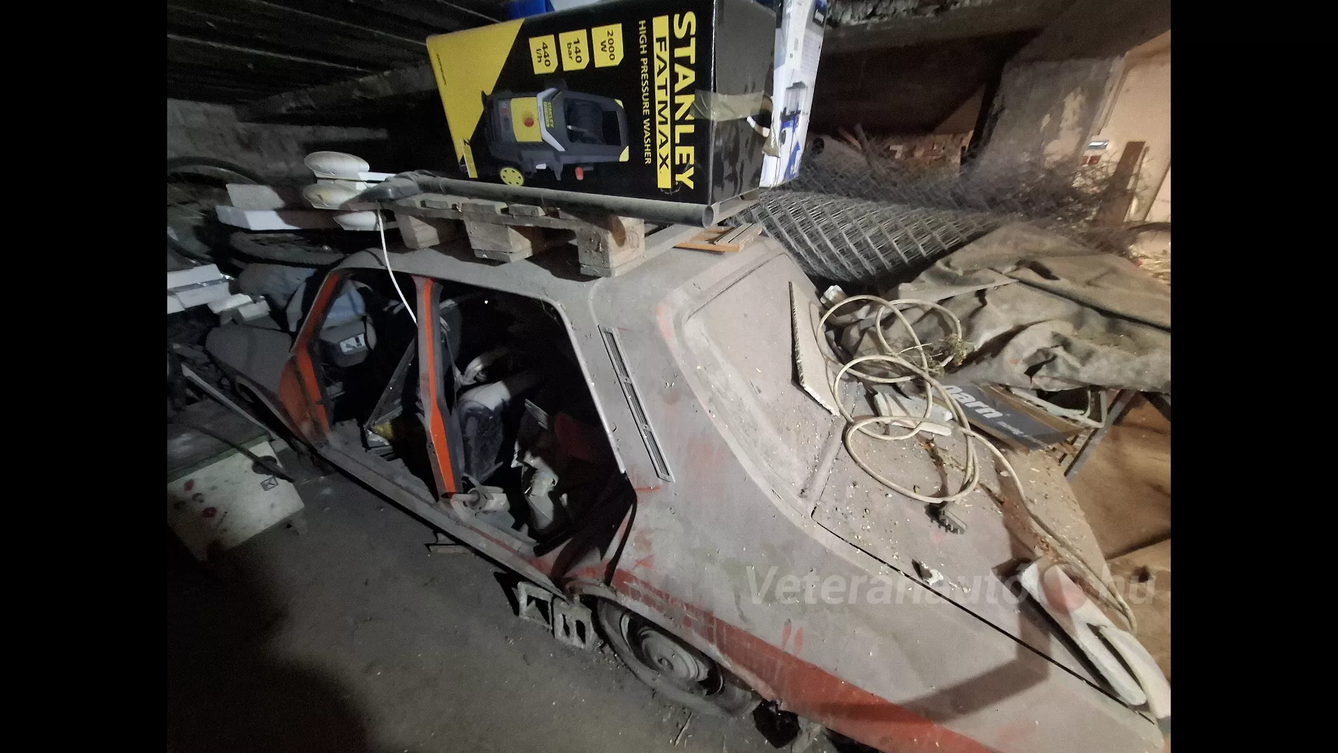 Veterán autó kasznik