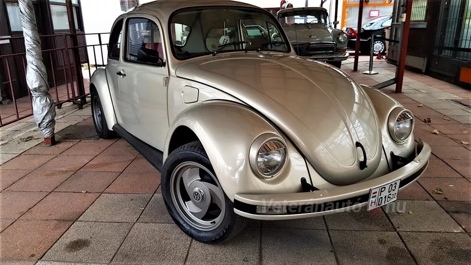 VW Bogár teljesen új karosszériával, gyári festékréteggel, felújított motorral