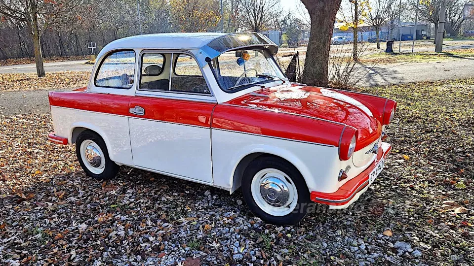 P50-ES TRABANT AMI IDŐKAPUN ÉRKEZETT EGYENESEN A GYÁRTÓSORRÓL