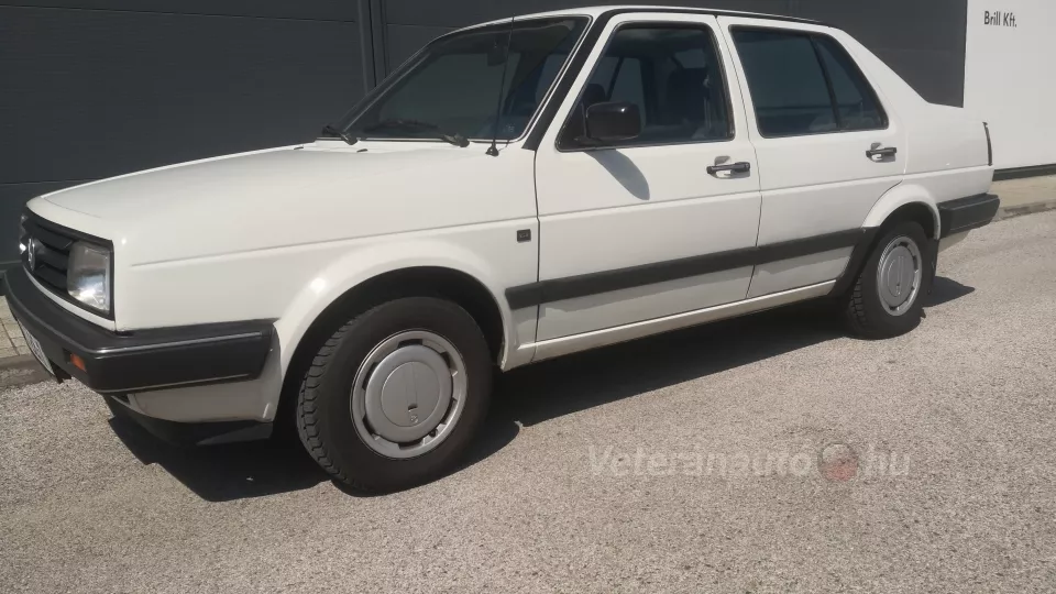 Volkswagen Jetta II  1.3 