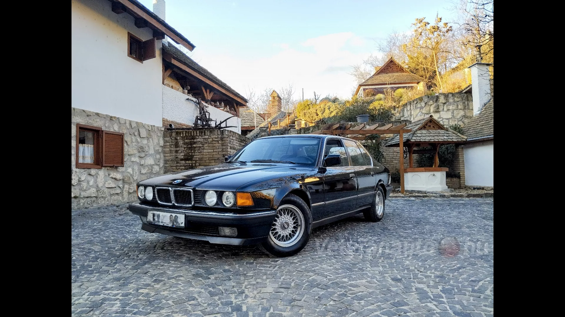 BMW E32 730i V8