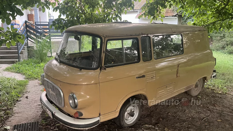 Barkas B1000 5 személyes