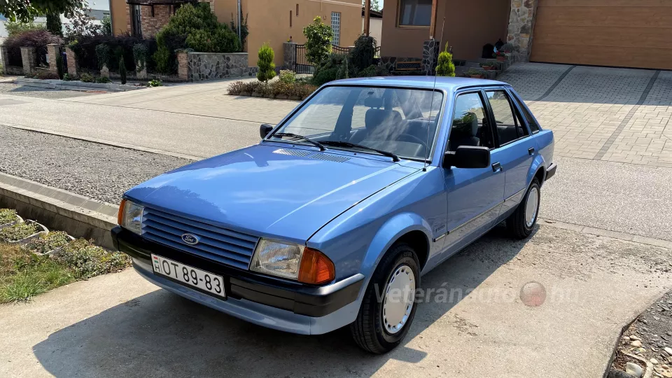 Ford Escort 1.1 Laser